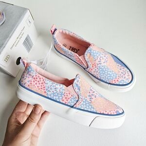 NWT Lily & Dan Girl's Sneakers Slip-On Memory Foam Patchwork Floral US Size 2